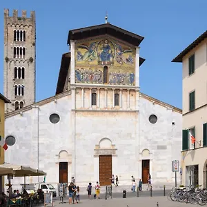 Gasthof Charm, Lucca