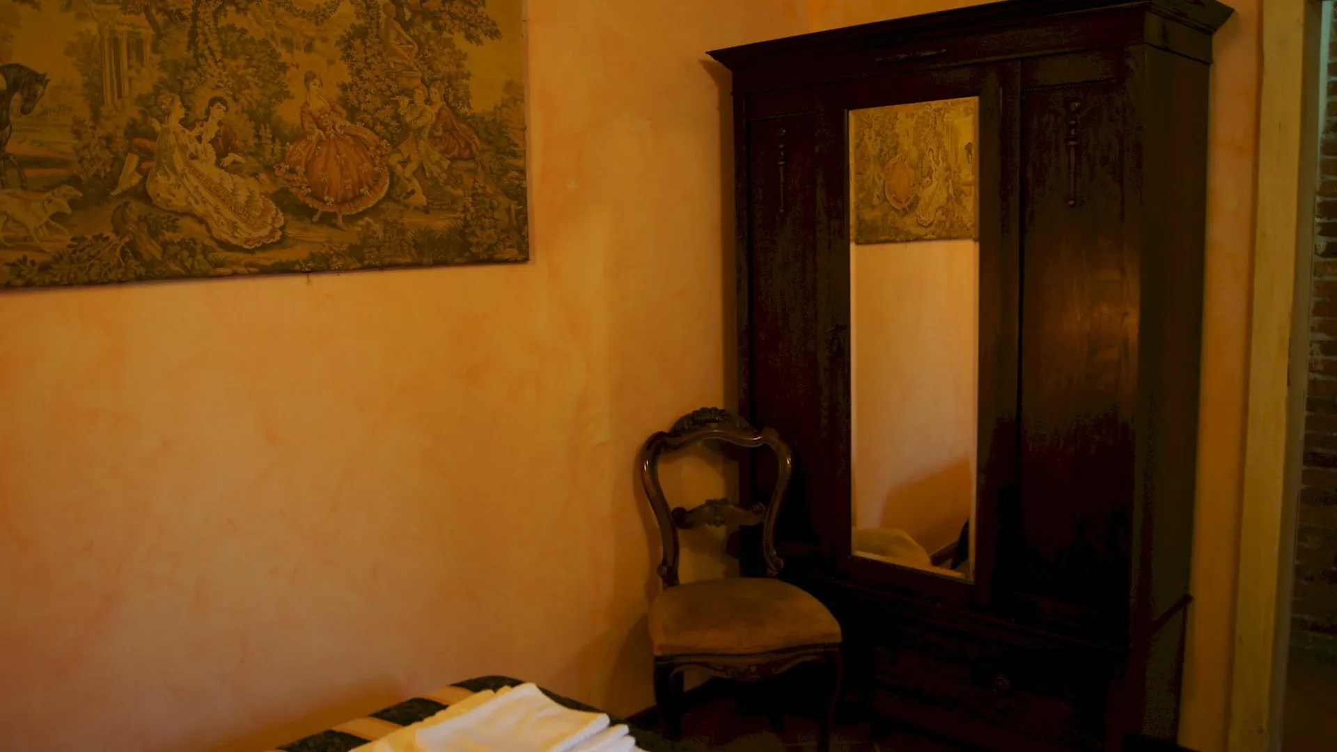 לוקה La Tosca Rooms & Studios